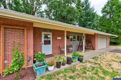 3116 NE Willamette Av, Corvallis, OR 97330 - Photo 1