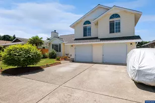 4265 Great Plains Dr NE, Salem, OR 97305 - Photo 1