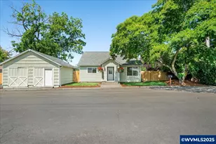 514 Hood St, Molalla, OR 97038 - Photo 1