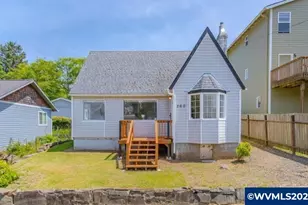 260 SE Port Ave, Lincoln City, OR 97367 - Photo 1