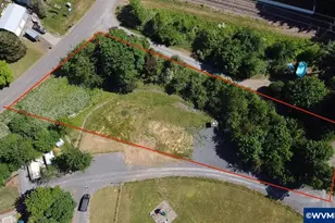 5211 Redwood St, Sweet Home, OR 97386 - Photo 1