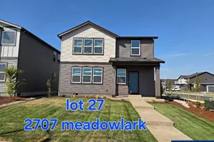 2707 Meadowlark Ave, Woodburn, OR 97071 - Photo 1