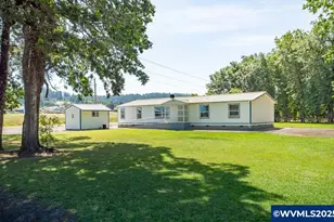 38404 Payne Dr, Lebanon, OR 97355 - Photo 1