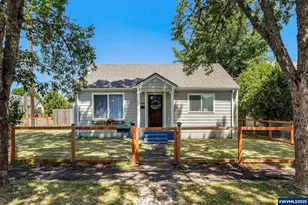 1099 14th Av SW, Albany, OR 97321 - Photo 1