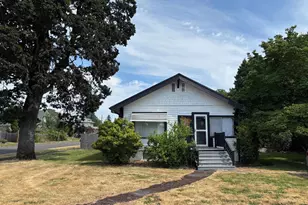 309 E Sherman St, Lebanon, OR 97355 - Photo 1