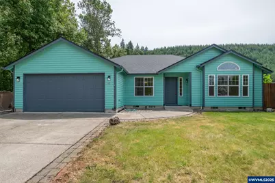 3147 Foothills Dr, Sweet Home, OR 97386 - Photo 1
