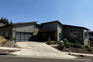 2829 SW Wolverine Dr, Corvallis, OR 97333 - Photo 1