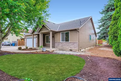 1080 Sage St, Silverton, OR 97381 - Photo 1