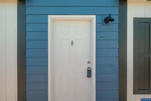 2935 Surf Ct NE, Salem, OR 97305 - Photo 1