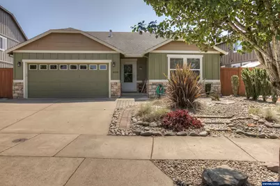 4004 Edgewater Dr NE, Albany, OR 97322 - Photo 1