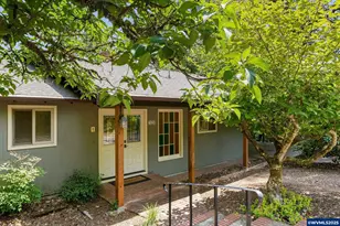 1634 NW Crest Pl, Corvallis, OR 97330 - Photo 1