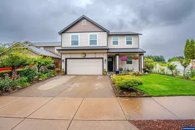 1137 Dahlia St, Woodburn, OR 97071 - Photo 1