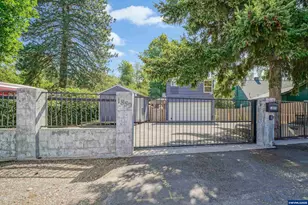 1859 State St, Salem, OR 97301 - Photo 1