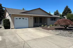 543 S Cascade Dr, Woodburn, OR 97071 - Photo 1