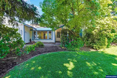 4835 Pullman Av SE, Salem, OR 97302 - Photo 1