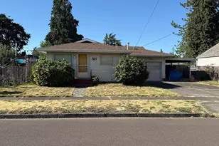 521 E Rose St, Lebanon, OR 97355 - Photo 1