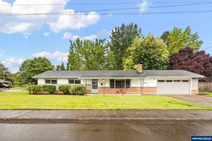 504 SW Taft St, McMinnville, OR 97128 - Photo 1