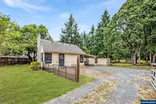 1426 Elm St, Sweet Home, OR 97836 - Photo 1