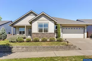 1461 Meadow Ave, Silverton, OR 97381 - Photo 1