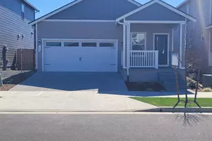 1136 Parkside Ave, Woodburn, OR 97071 - Photo 1