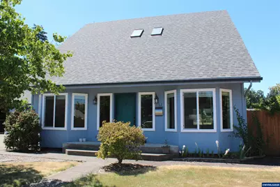 1162 1st Av, Sweet Home, OR 97386 - Photo 1