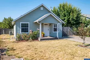 629 Commercial St, Monroe, OR 97456 - Photo 1