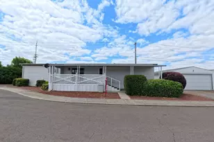 5510 Windsor Island Rd N, Keizer, OR 97303 - Photo 1