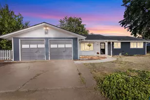 2307 SE Waverly Dr, Albany, OR 97322 - Photo 1