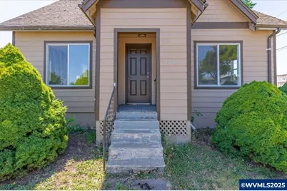 4250 Silverton Rd NE, Salem, OR 97305 - Photo 1