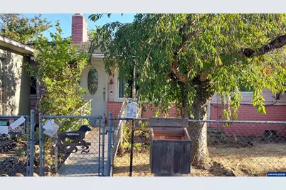 892 D St, Independence, OR 97351 - Photo 1