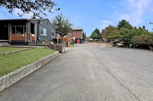 173 Salem Heights Ave SE, Salem, OR 97302 - Photo 1