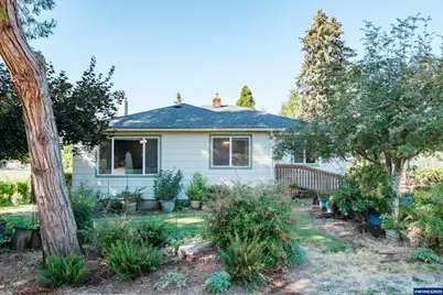 31070 4th St, Lebanon, OR 97355 - Photo 1