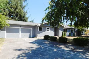 1735 Dearborn Ave NE, Keizer, OR 97303 - Photo 1