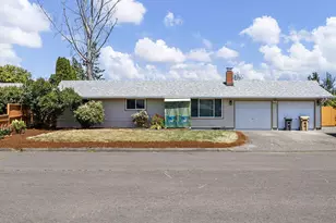 935 Heather Turn, Harrisburg, OR 97446 - Photo 1