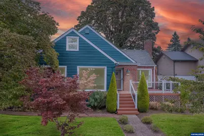 895 Hilltop Dr NW, Salem, OR 97304 - Photo 1