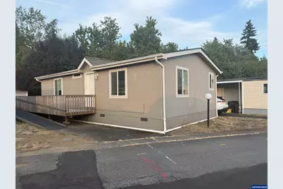 13055 SE Stark St #39, Portland, OR 97233 - Photo 1