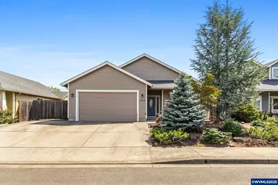 1215 46th Av, Sweet Home, OR 97386 - Photo 1