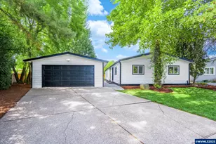 995 NW Arrowood Dr, McMinnville, OR 97128 - Photo 1