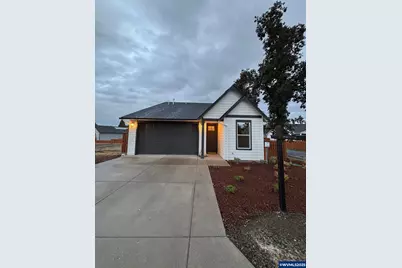 9314 Glory Ct NE, Salem, OR 97305 - Photo 1