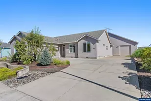 746 Mooney St, Independence, OR 97351 - Photo 1