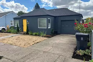 461 SE Ash St, Dallas, OR 97338 - Photo 1