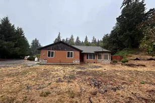 4072 Hidden Lake Dr NE, Silverton, OR 97381 - Photo 1