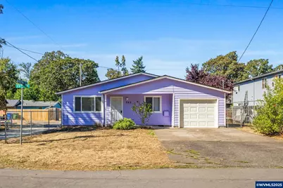 745 23rd St SE, Salem, OR 97301 - Photo 1