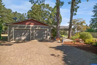 945 Downs St S, Salem, OR 97302 - Photo 1