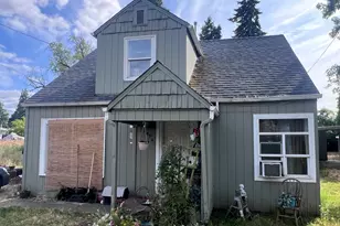 2464 Primrose St, Lebanon, OR 97355 - Photo 1