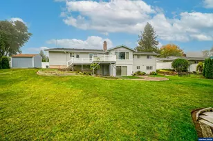 810 22nd Ave NW, Salem, OR 97304 - Photo 1