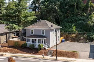 601 McClaine St, Silverton, OR 97381 - Photo 1