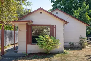 512 SW 9th Ave, Albany, OR 97321 - Photo 1