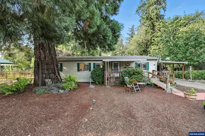 731 NW Sunset Ct, Mill City, OR 97360 - Photo 1