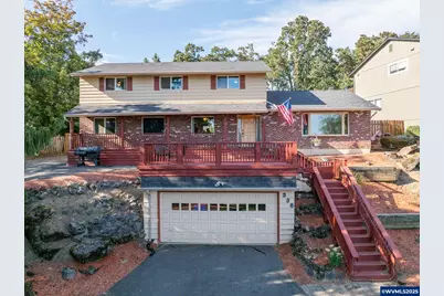 330 Patricia Dr, Gladstone, OR 97027 - Photo 1